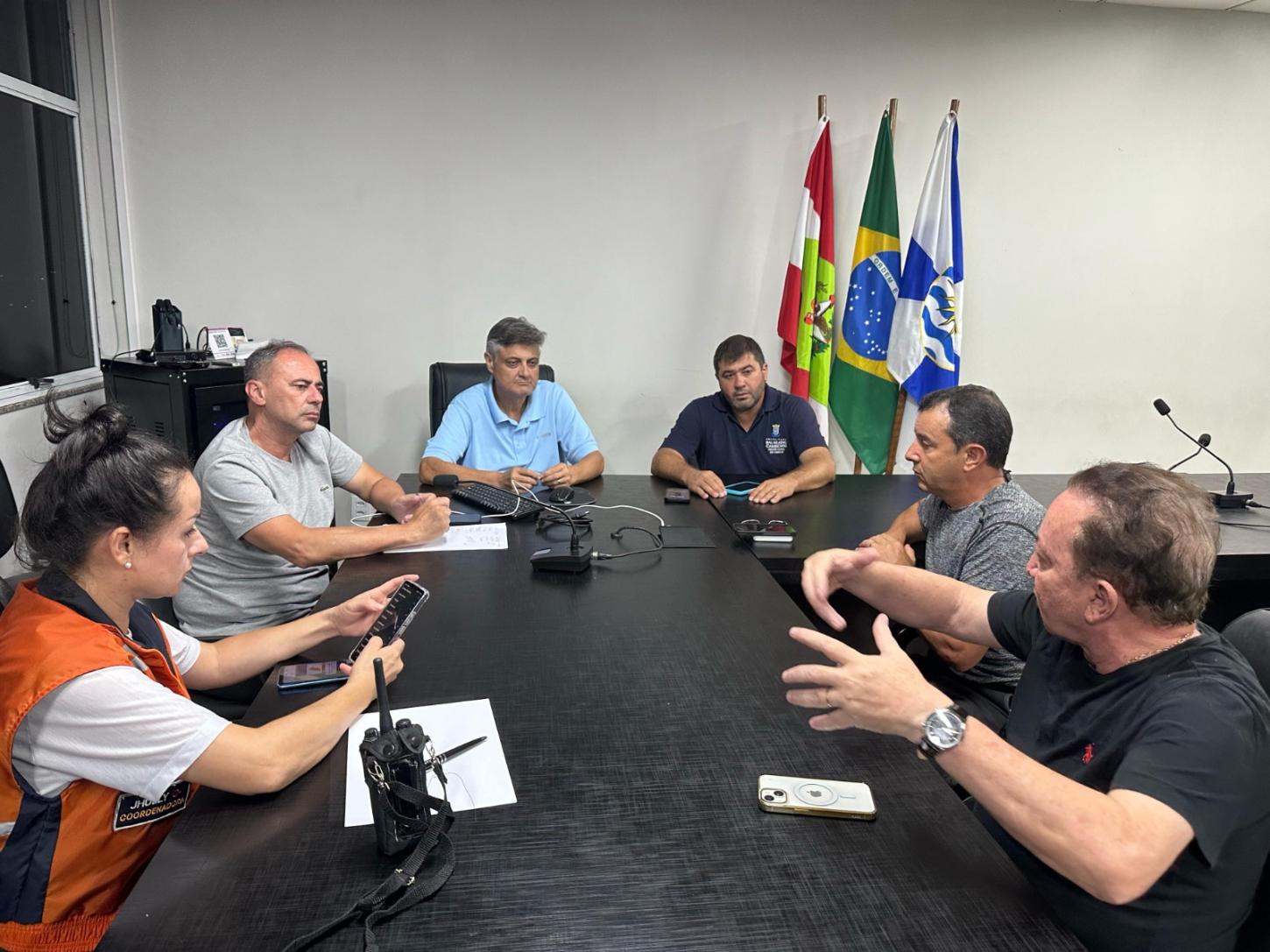 Grupo de Respostas e Ações Coordenadas coordena ações em Balneário Camboriú após as chuvas