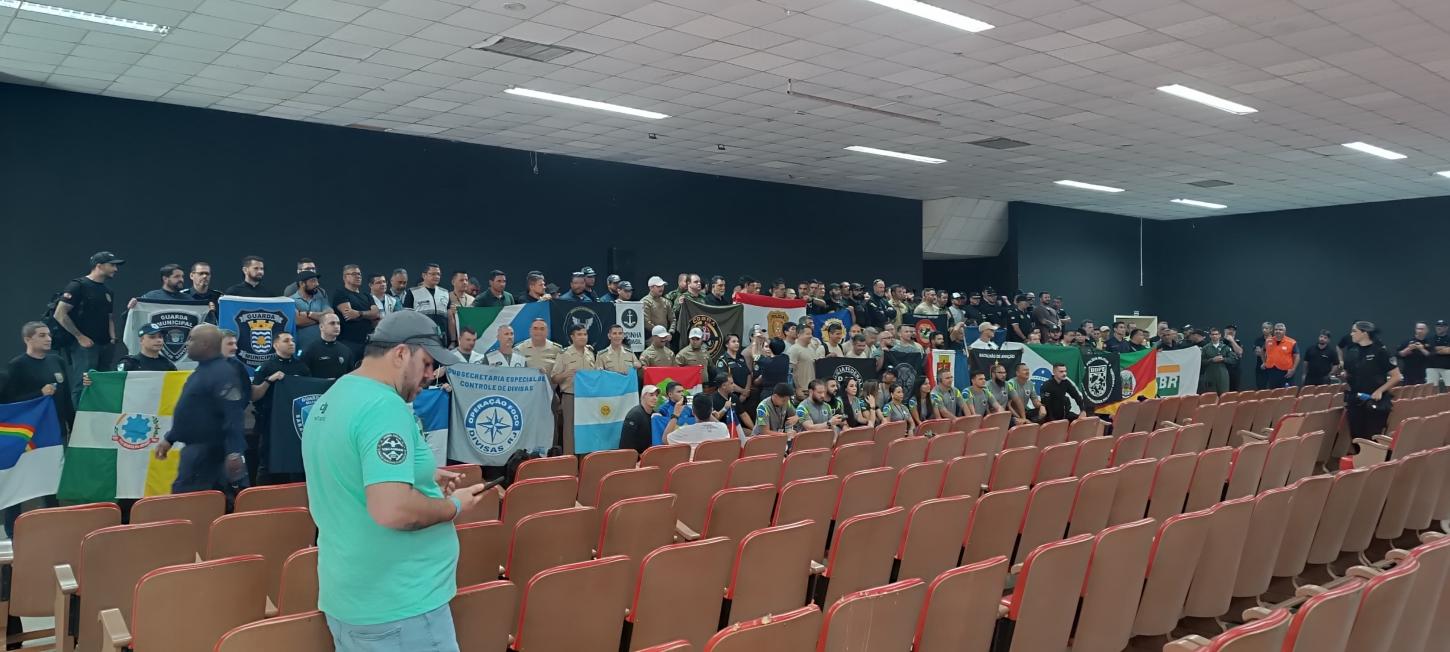 Guarda Municipal de Balneário Camboriú participa do 3º Encontro Internacional de Drone Policial