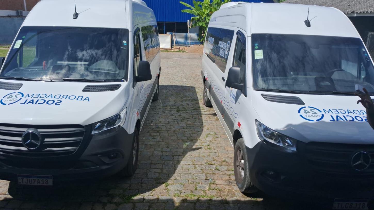 Abordagem Social de Balneário Camboriú recebe novas motos e vans para atendimentos