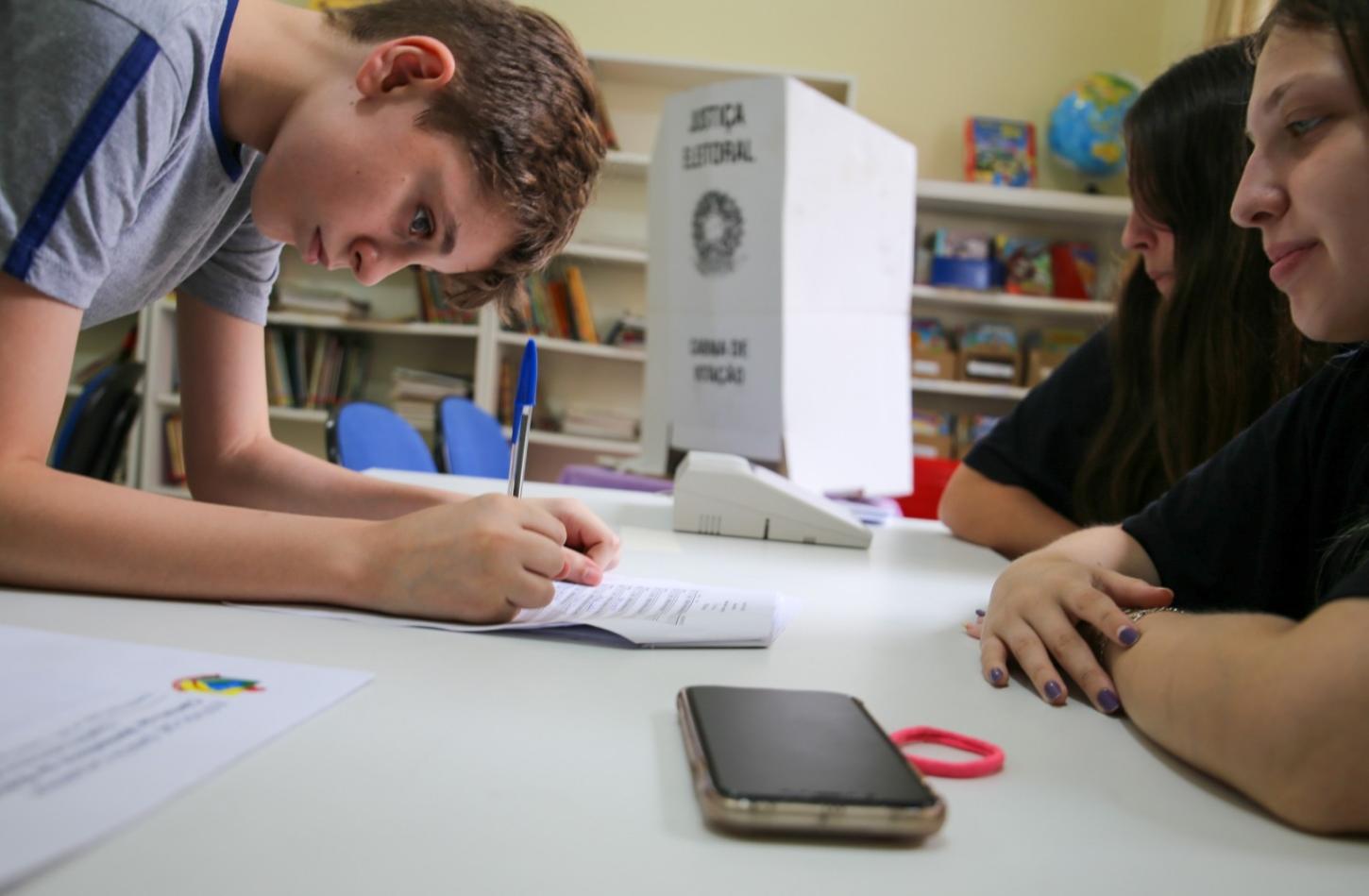 Maior eleição da história da Câmara Mirim de Balneário Camboriú será nesta quinta-feira