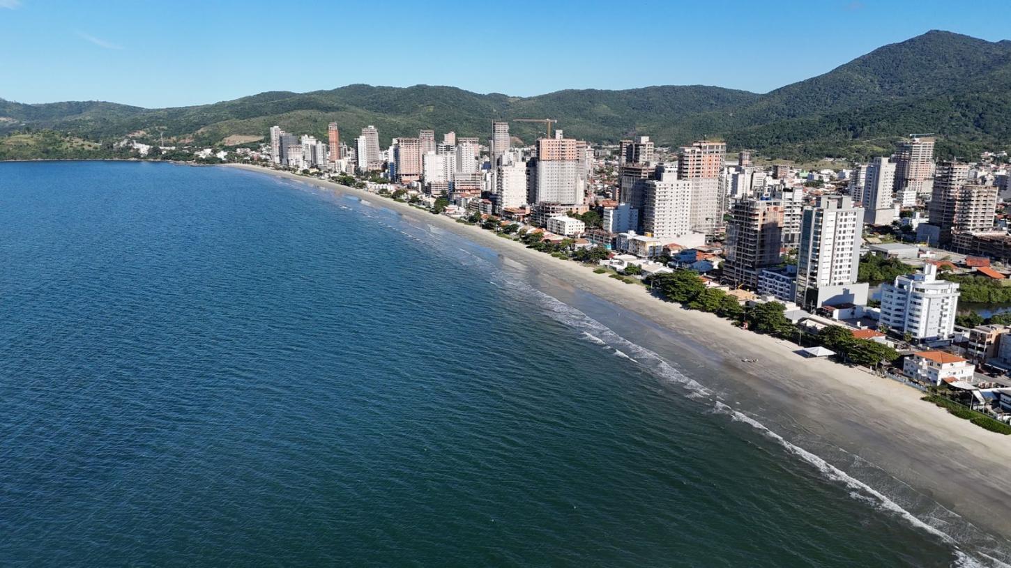 Porto Belo segue com todos os pontos próprios para banho