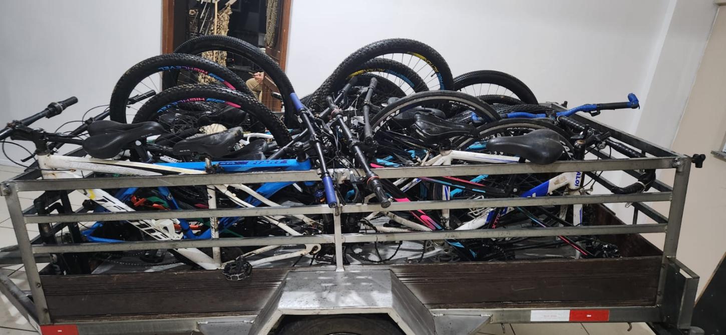 Homem é preso por receptação e diversas bicicletas são recuperadas
