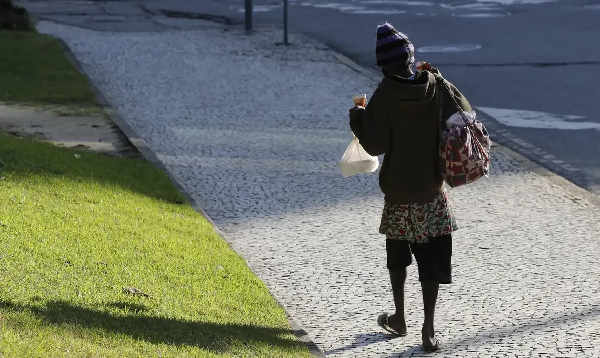 Onda de frio deve atingir pelo menos sete estados, alerta Inmet
