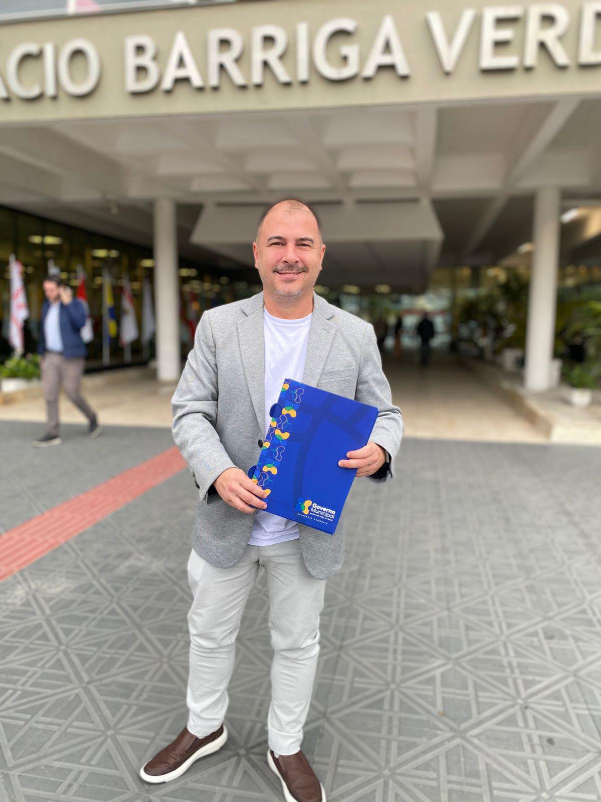 Vereador Ricardinho da Saúde garante o valor de R$ 950 mil de Emendas Parlamentares para Balneário Camboriú