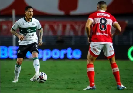 Coritiba vence e lidera a série B - Confira os principais resultados desta quinta-feira