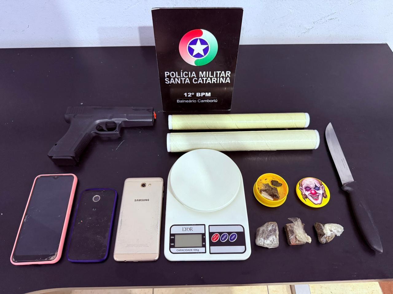 Em menos de 12 horas Polícia Militar prende quatro homens por tráfico de drogas em Camboriú