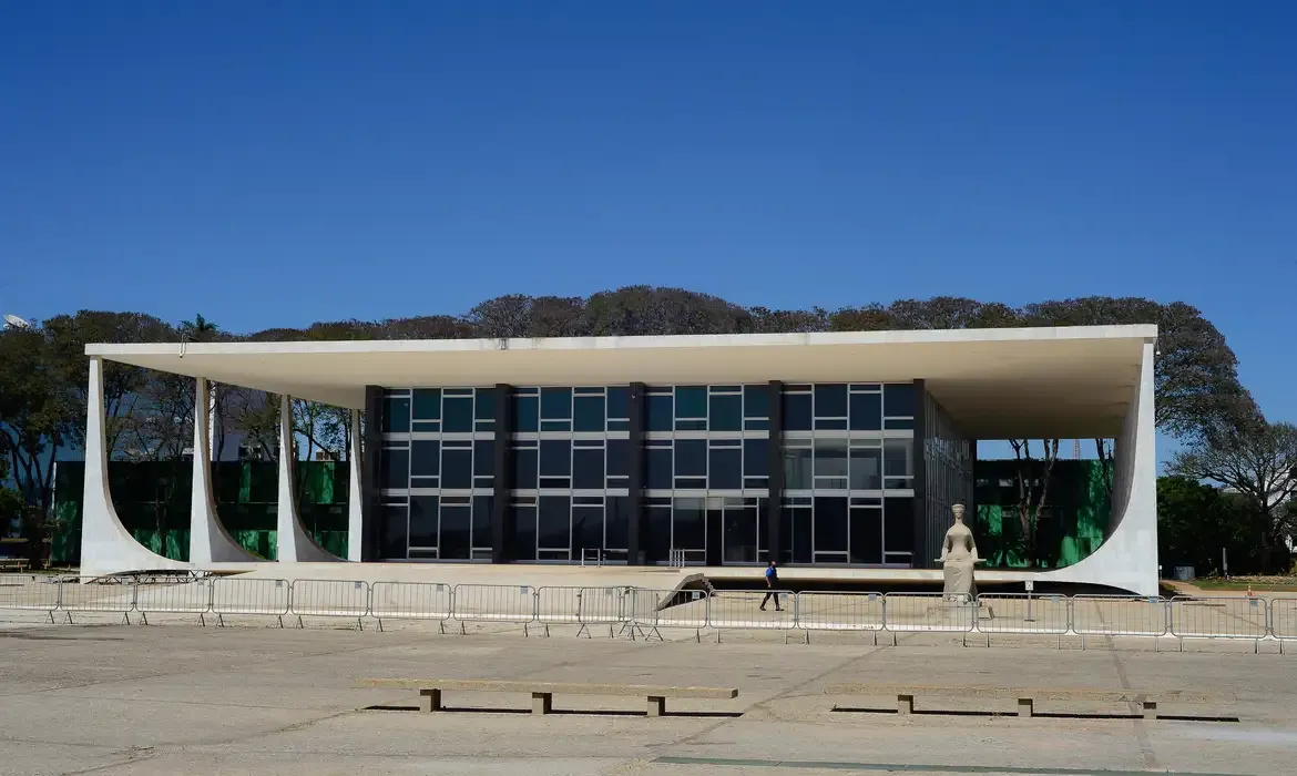 Plano de golpe era cenário de inteligência militar, diz réu ao STF