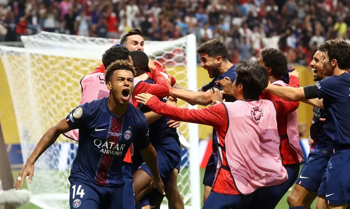 Real Madrid e PSG passam às semifinais da Copa do Mundo de Clubes