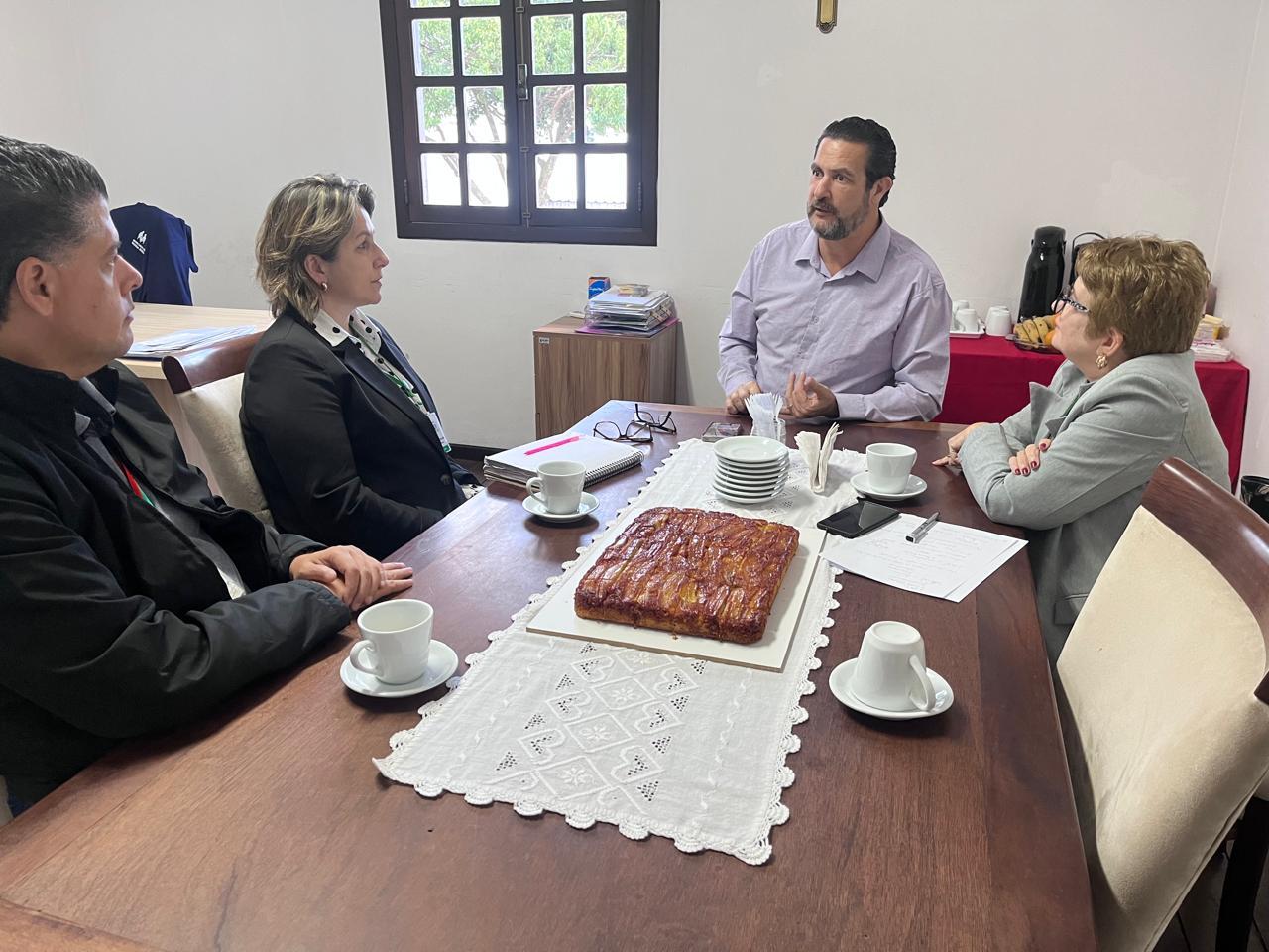 Secretaria da Pessoa Idosa de Balneário Camboriú é referência para o Conselho Municipal do Idoso de Joinville