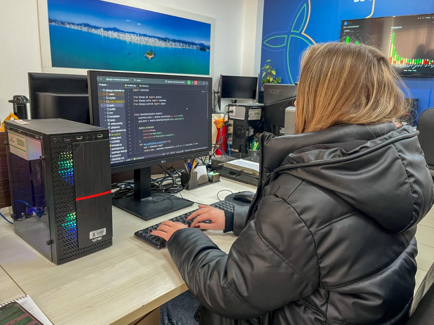 Balneário Camboriú promove curso de programação digital gratuito para mulheres