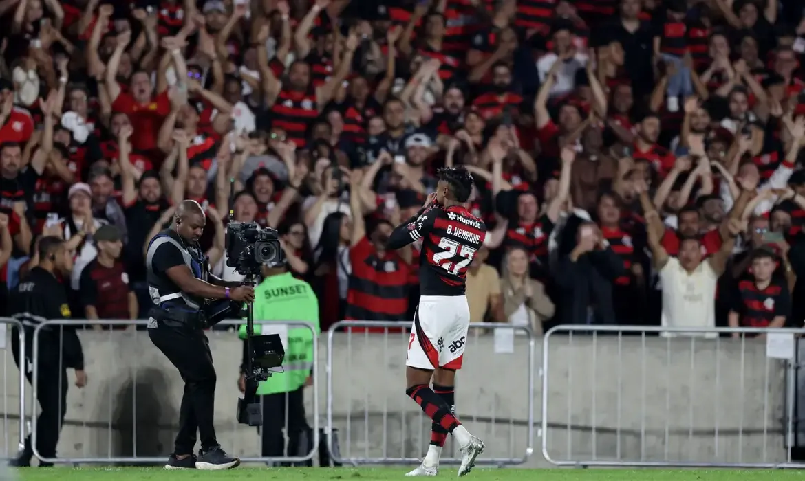Copa Libertadores: Flamengo e Estudiantes abrem vantagem mínima nas oitavas