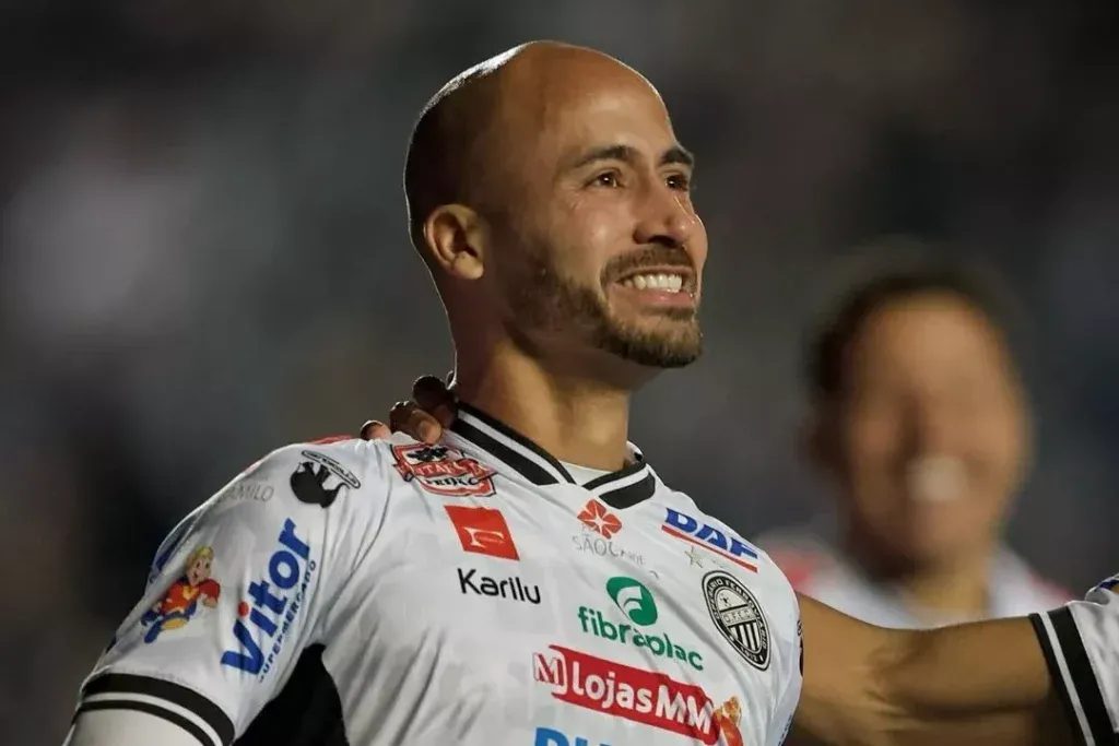 Operário-PR vence para encostar no G-4 da Série B - Confira outros resultados da sexta-feira