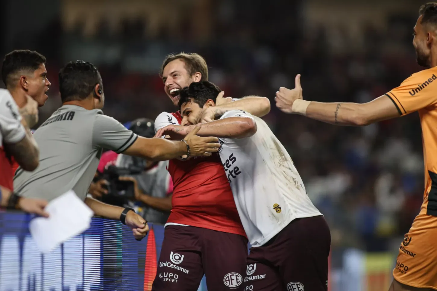 Série B: Ferroviária e Operário-PR vencem e se afastam do Z4 - Confira outros resultados da sexta-feira