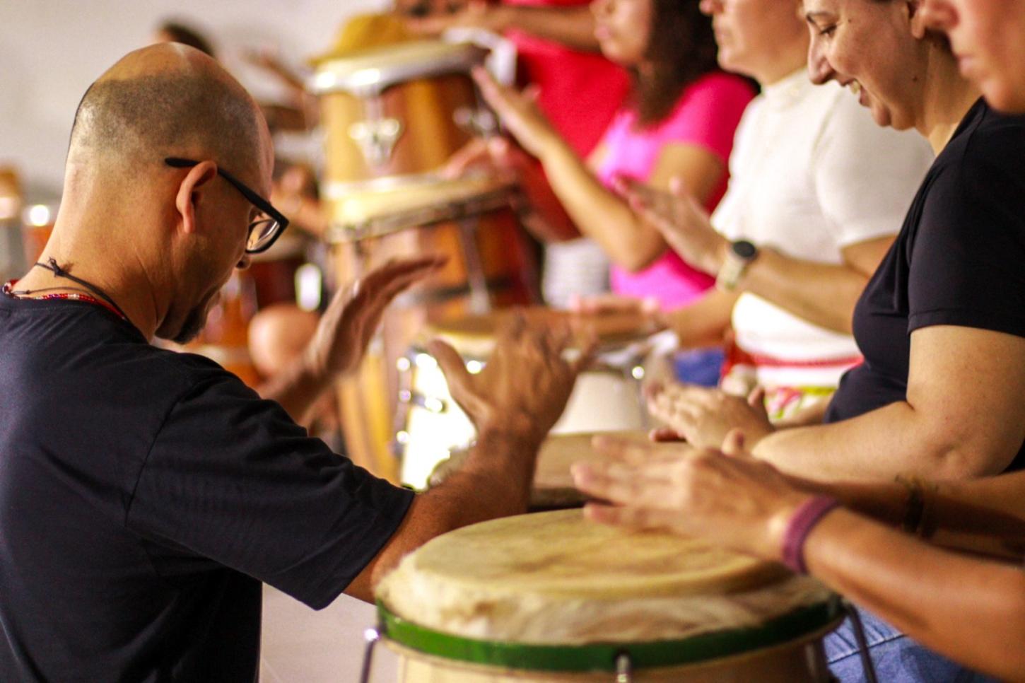 Festival de percussão TRA TUM DUM acontece em Balneário Camboriú em setembro e abre inscrições para oficinas