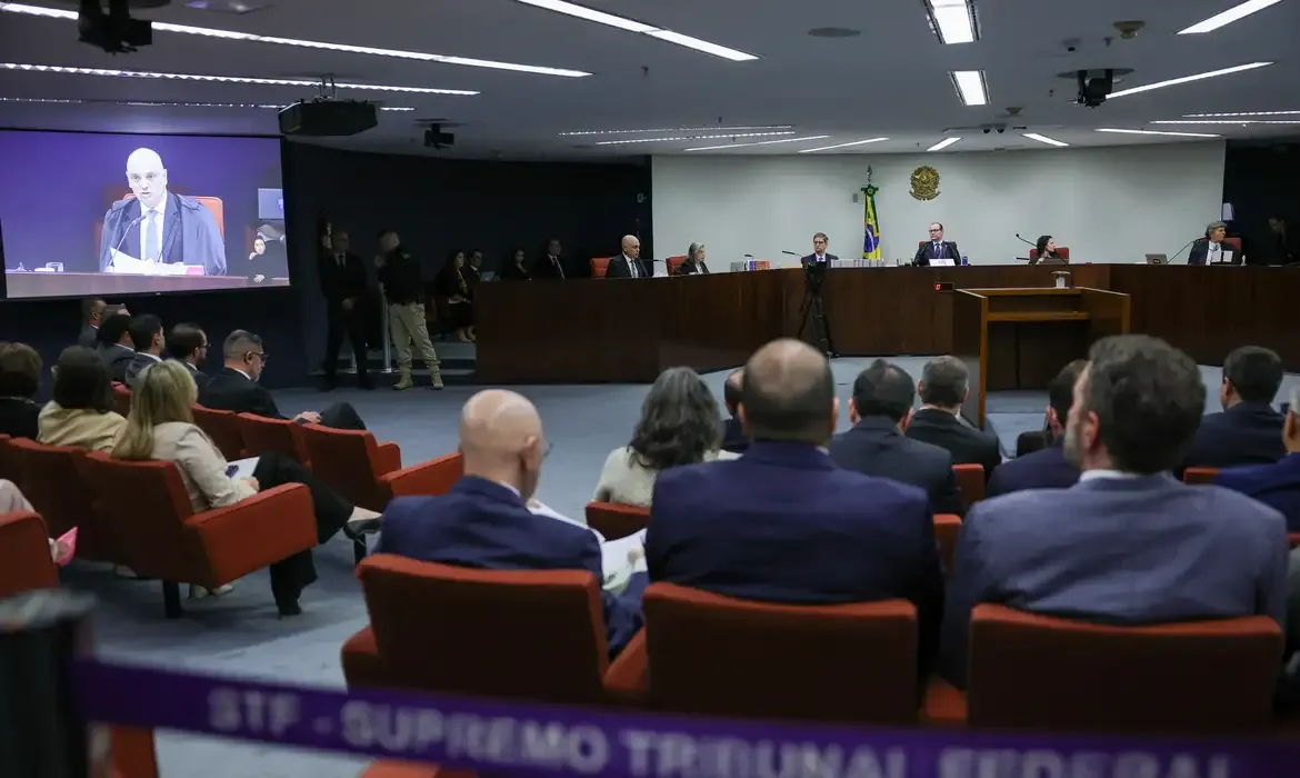 STF: apenas um réu comparece ao primeiro dia de julgamento da trama golpista