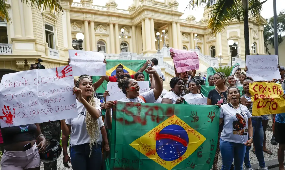 Lula sanciona lei que fortalece o combate ao crime organizado