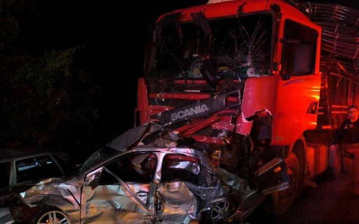 Quatro pessoas perdem a vida em acidentes de trânsito registrados na região neste final de semana