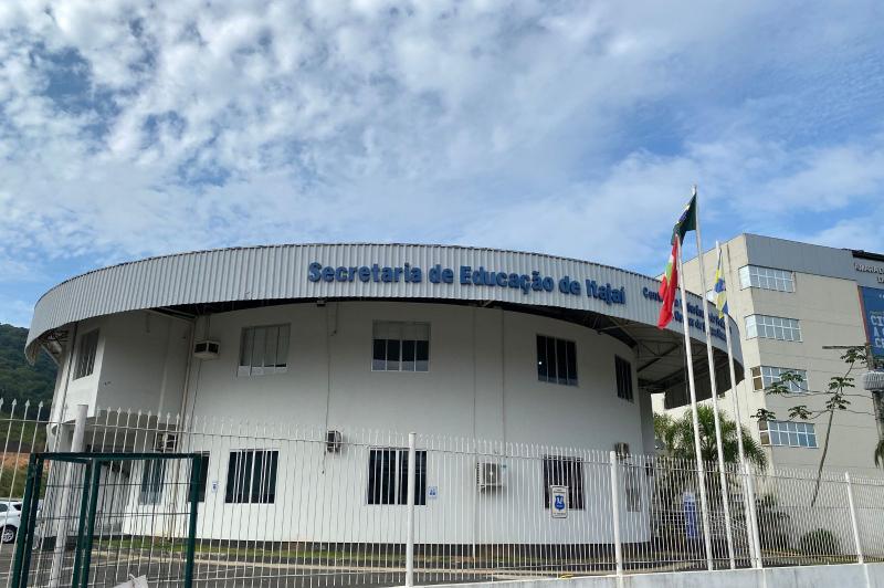 Secretaria Municipal de Educação tem troca de comando