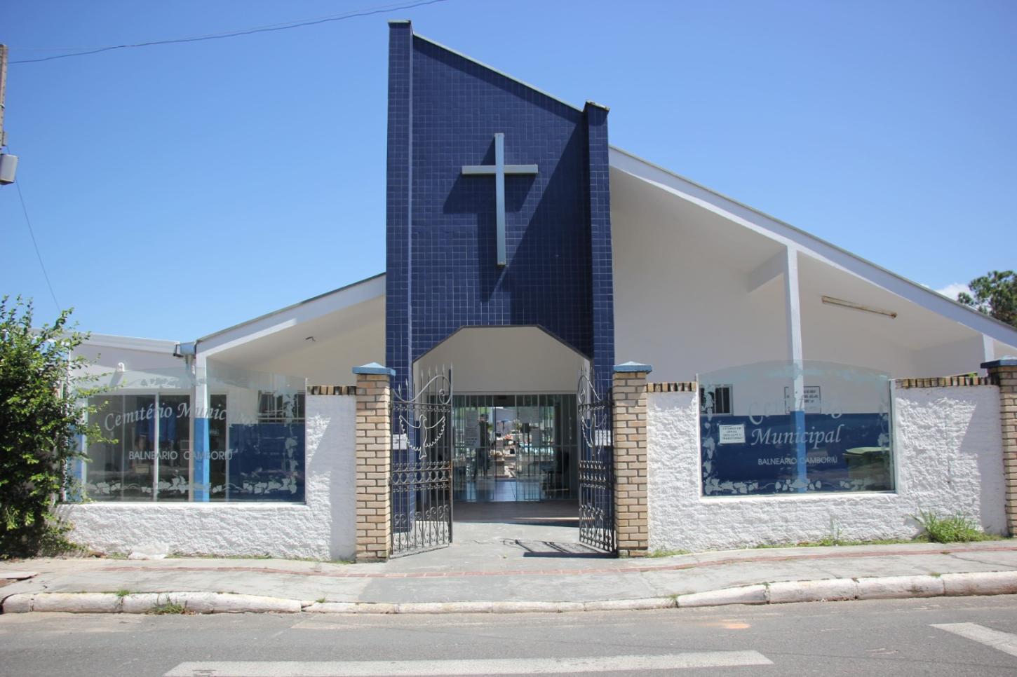 Cemitério Municipal da Barra tem horário estendido neste fim de semana