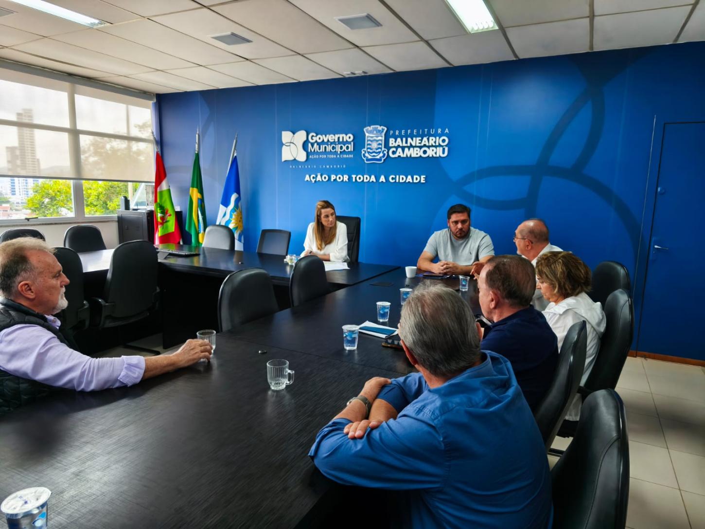 Prefeita de Balneário Camboriú recebe Grupo Especial de Trabalho de revisão do Plano Diretor