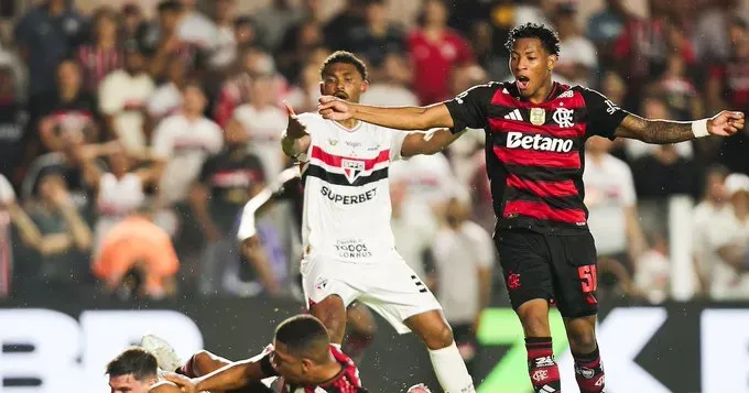 Série A: São Paulo 'ajuda' Palmeiras e empata com Flamengo; Atlético-MG e Botafogo vencem bem