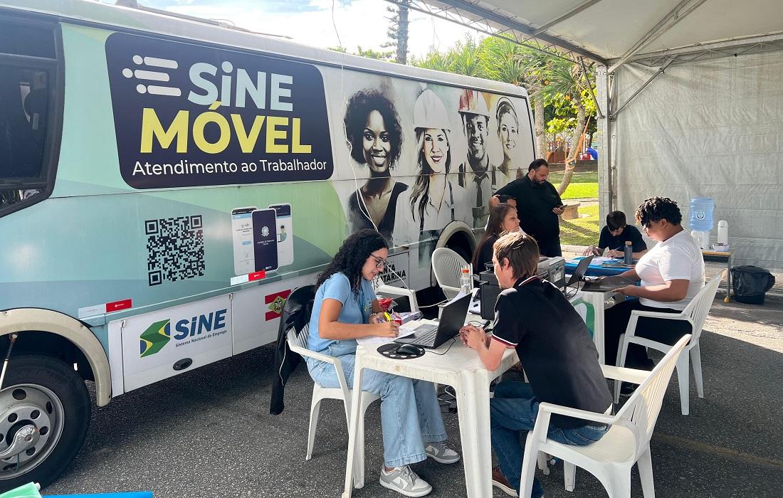 Sine SC ajudou a empregar mais de 8,6 mil trabalhadores em 2025