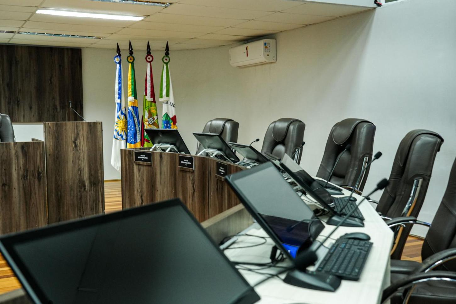 Câmara de Balneário Camboriú voga nesta segunda-feira a reposição salarial dos servidores municipais