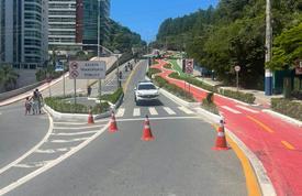 Homem que era levado para atendimento médico morre na Estrada da Rainha