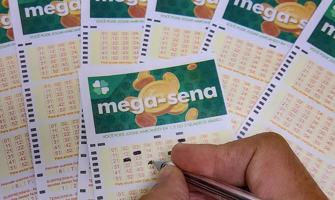 Mega-Sena acumula novamente e prêmio principal vai para R$ 55 milhões