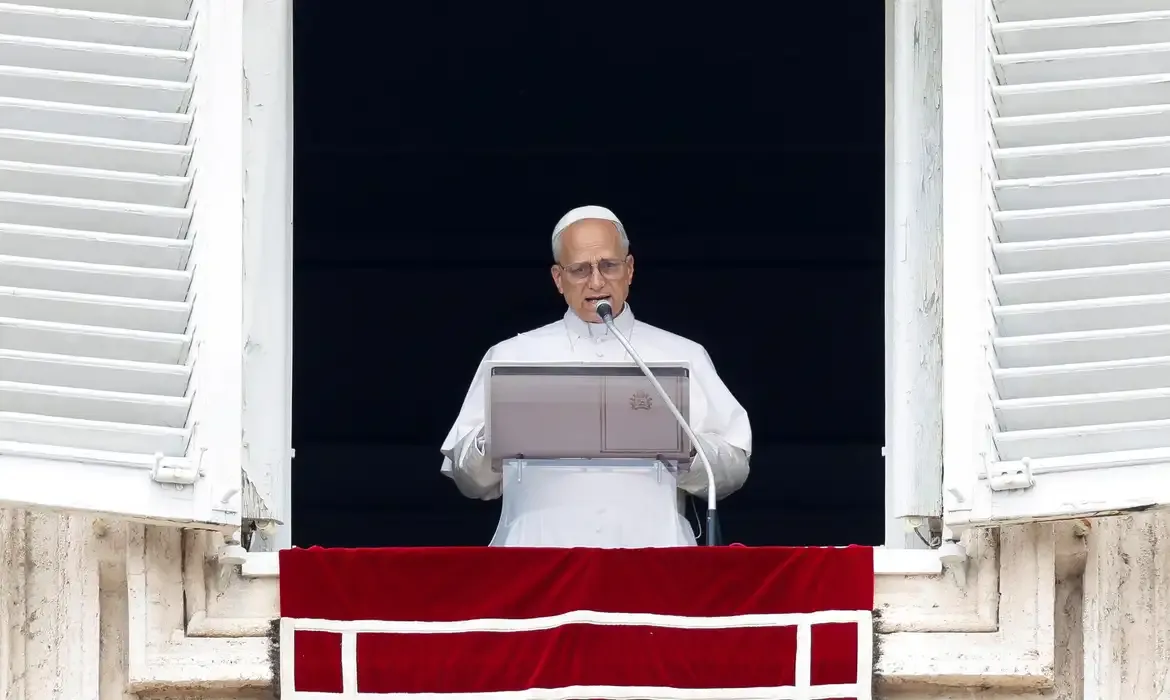 Papa pede paz entre nações “ensanguentadas por conflitos e miséria