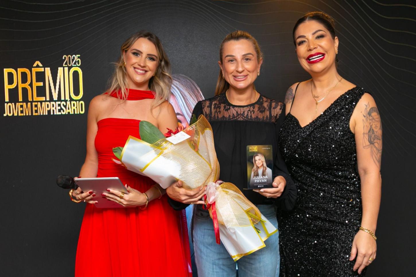 Prefeita Juliana Pavan participa do 3º Prêmio Jovem Empresário e reforça apoio ao empreendedorismo
