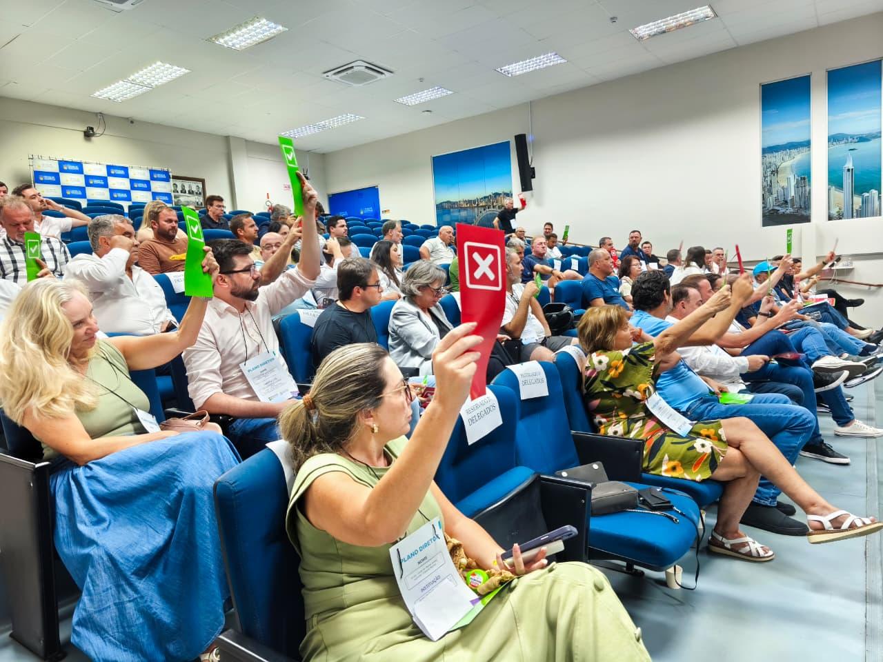 Balneário Camboriú conclui quarto dia de Conferência do Microzoneamento