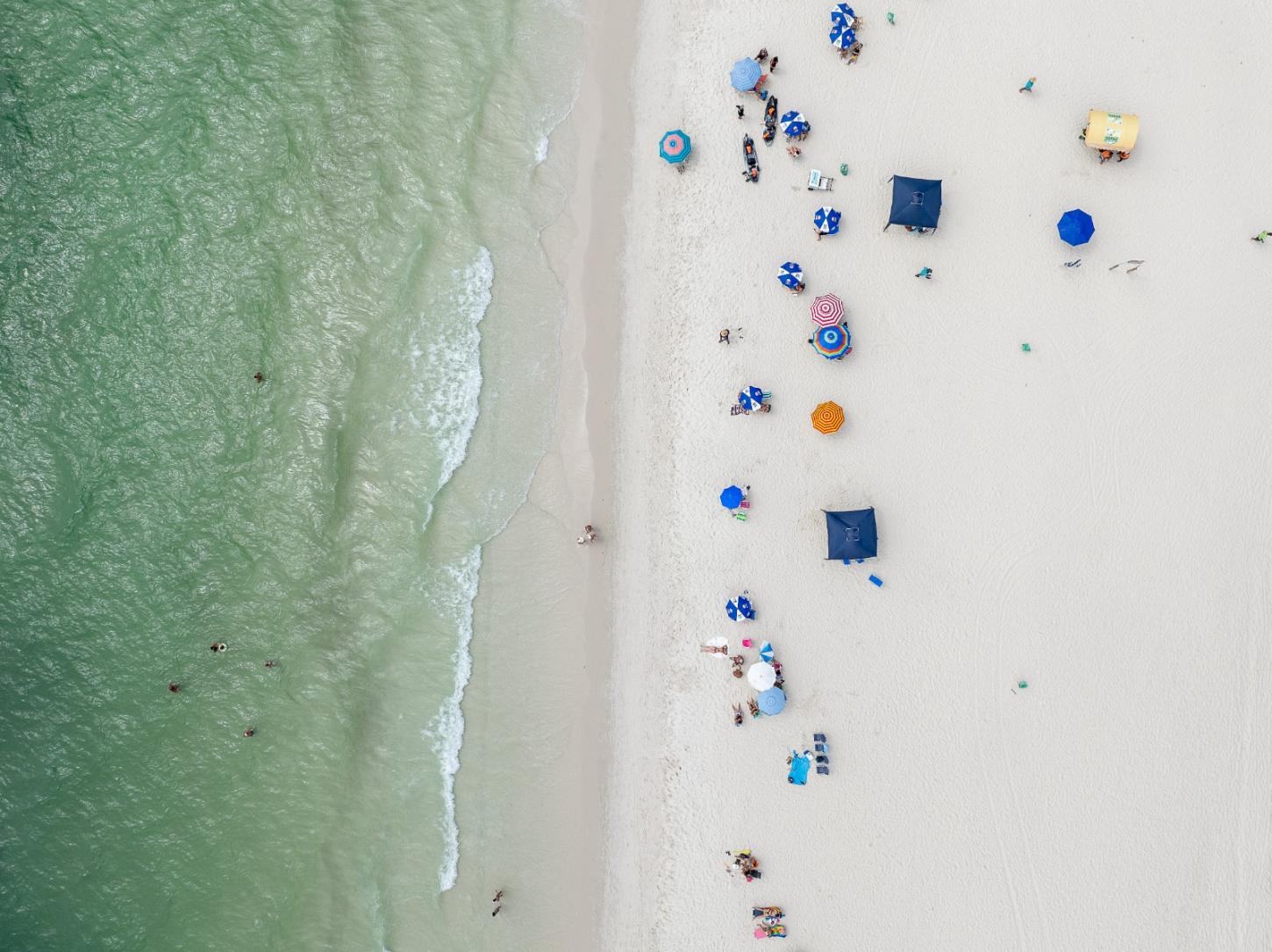 Balneário Camboriú registrou três pontos impróprios para banho; outros 12 estão próprios