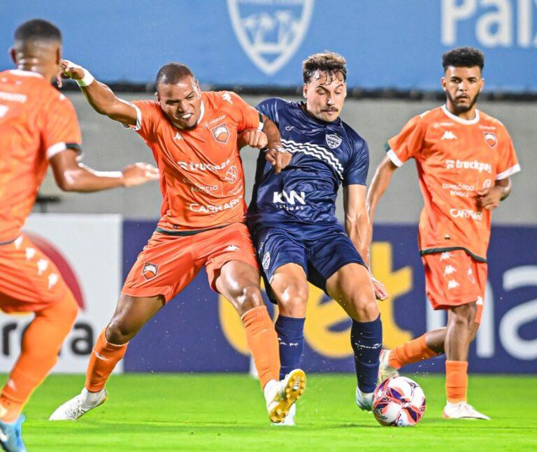 Barra FC é finalista do Campeonato Catarinense: derrotou o Camboriú por 3 a 0