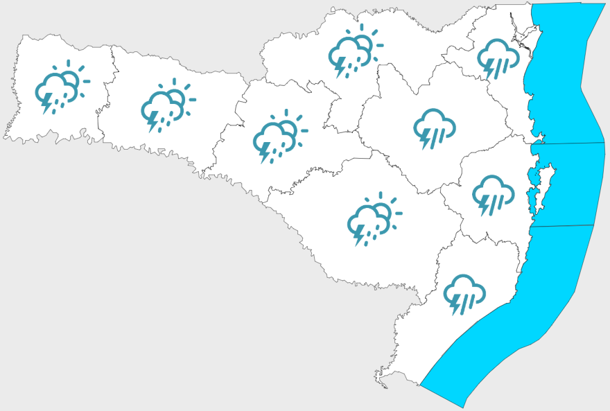 Domingo de Carnaval com tempo instável, muitas nuvens e chuva, em Santa Catarina