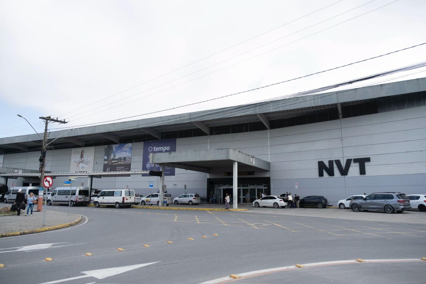 Aeroporto de Internacional de Navegantes deve receber 23 mil passageiros no feriado de Páscoa