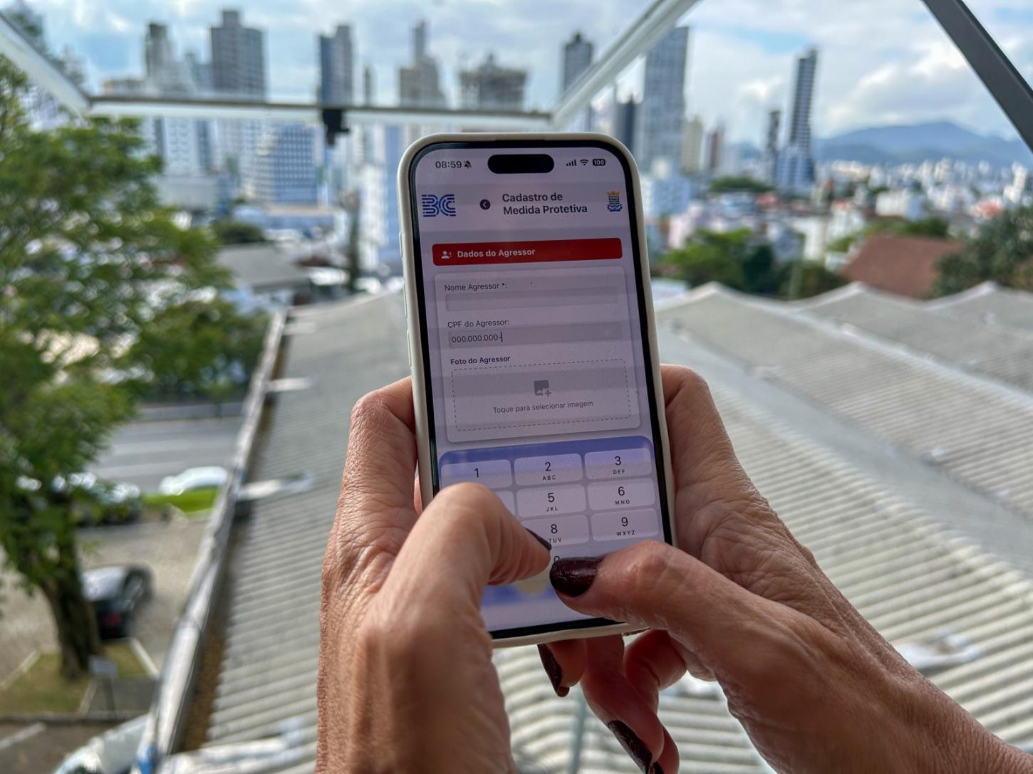 Alerta Mulher: Prefeitura lança botão do pânico no aplicativo BC Digital