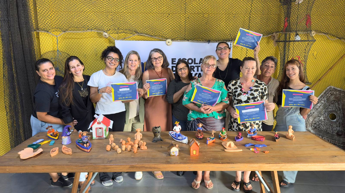 Após dez anos: Primeira turma formada marca reativação da Escola de Arte e Artesanato