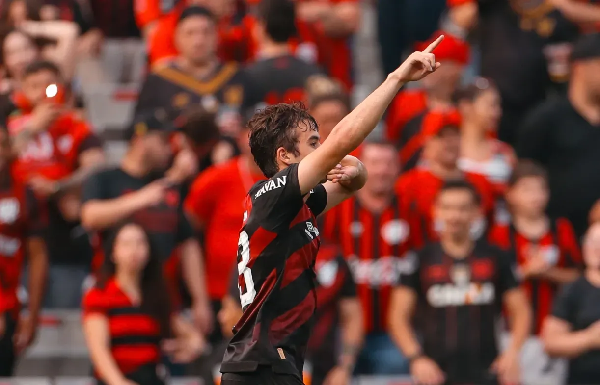 Brasileirão: Athletico vence clássico e Remo quebra jejum histórico - Confira outros resultados