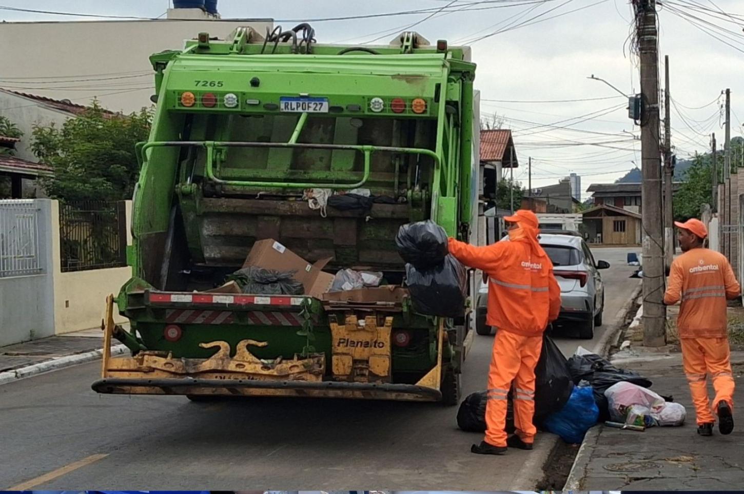 Descarte irregular de agulhas faz aumentar o número de acidentes em coletores de resíduos