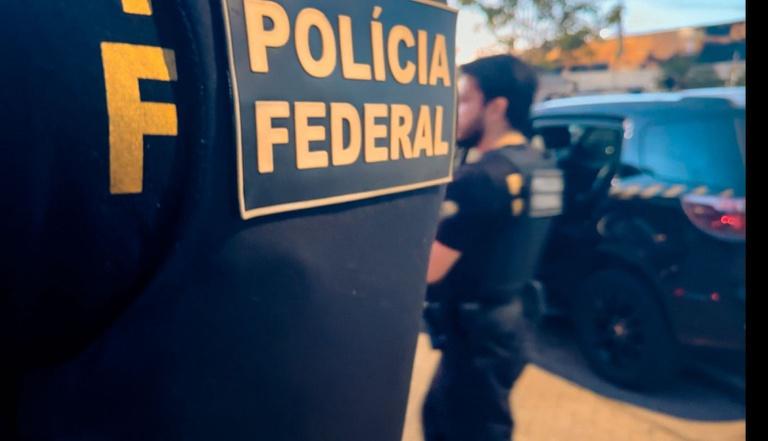 Polícia Federal desarticula esquema de tráfico internacional de mulheres para exploração sexual em Santa Catarina