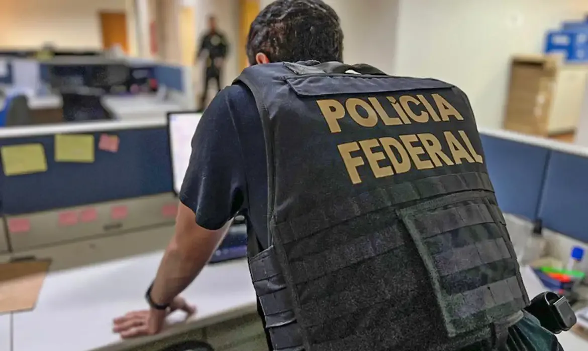 Polícia Federal reprime esquema de lavagem de capitais e de evasão de divisas em São Paulo e em Santa Catarina
