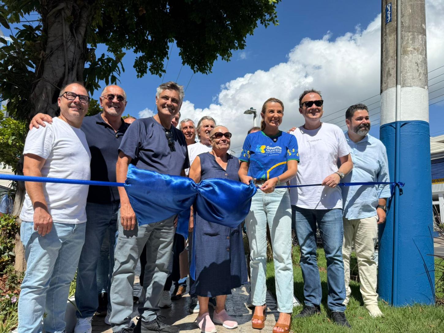 Praça revitalizada e obras de mobilidade são entregues no Bairro dos Pioneiros