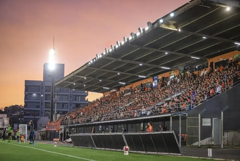 Santa Catarina 1 (5) x (4) 1 Cuiabá: Zebra passeou na Copa do Brasil