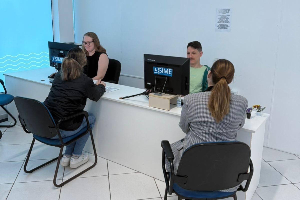 SIME atualiza vagas de emprego para BC e região - São 233 oportunidades abertas 