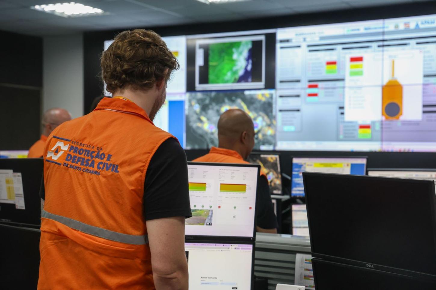 Simulado testa fechamento das comportas e avança na modernização das barragens em Santa Catarina