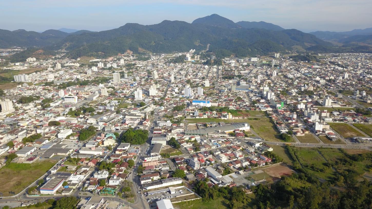 Águas de Camboriú assume operação de duas novas ETEs e amplia cobertura de esgotamento na cidade