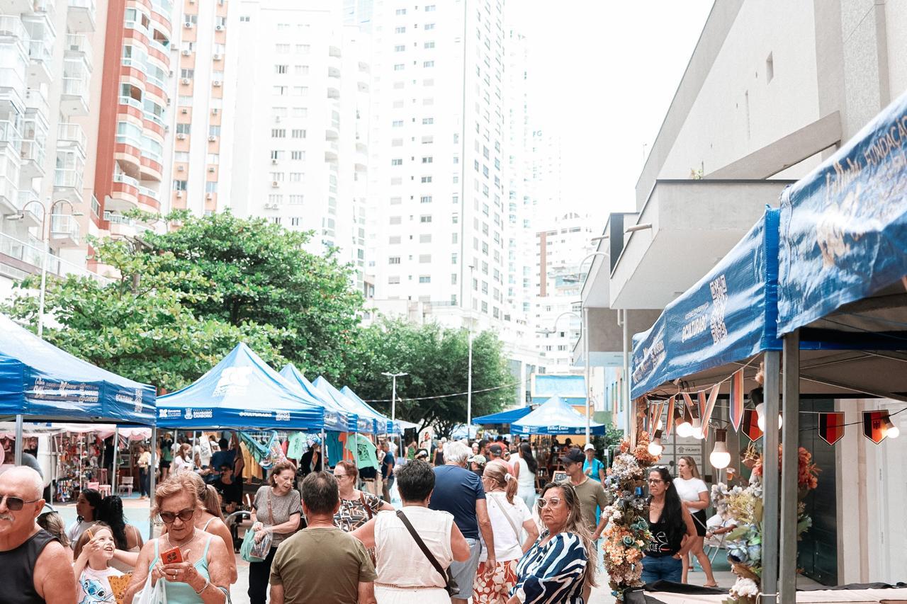 Balneário Camboriú terá feira no Centro e no Bairro da Barra neste fim de semana