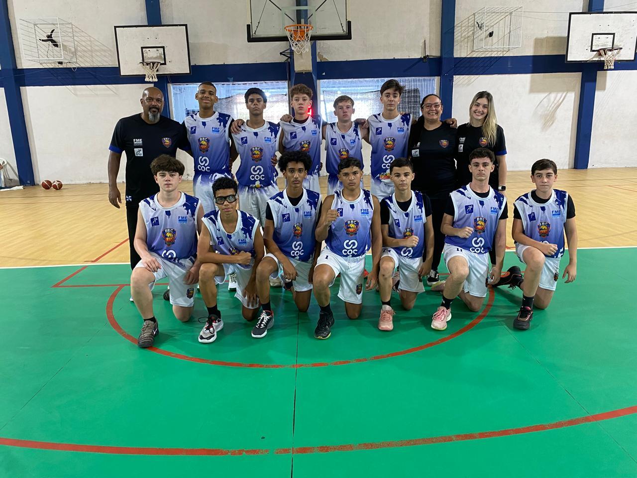 Basquete de Balneário Camboriú segue invicto no Campeonato Estadual Sub-15 