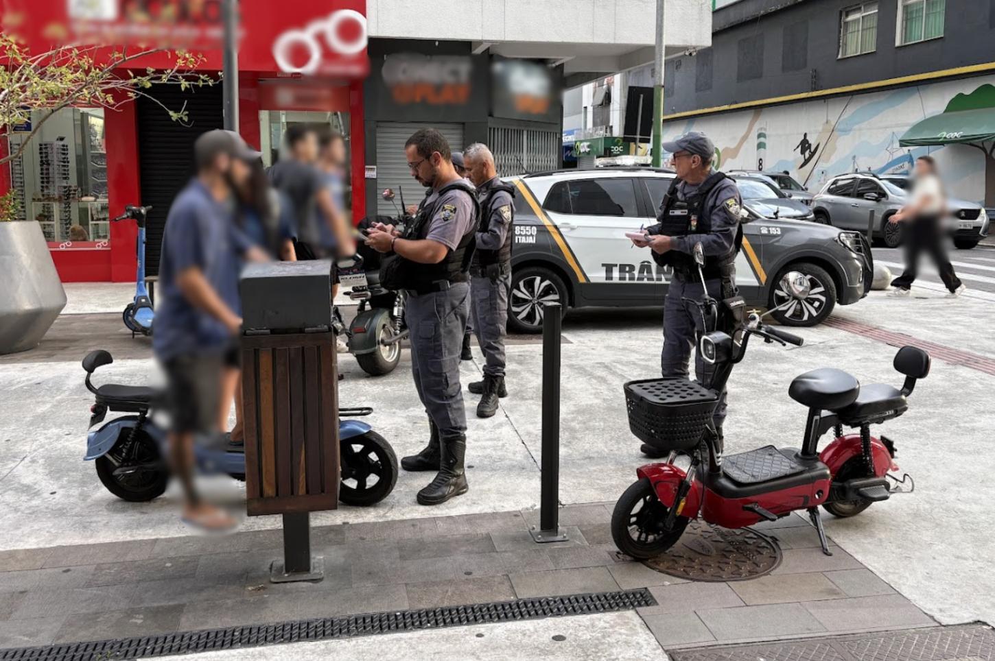 Codetran intensifica fiscalização de autopropelidos e reforça segurança no trânsito em Itajaí